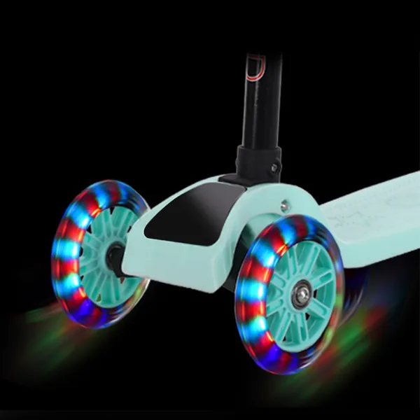 YR186771 3-Wheel PU Wheel Scooter with Light Ride-On Car for 3-5 Year