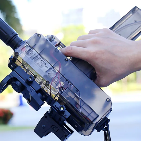 YR265624 Electric Water Gun Automatic Squirt Gun Uzi Water Battery Po